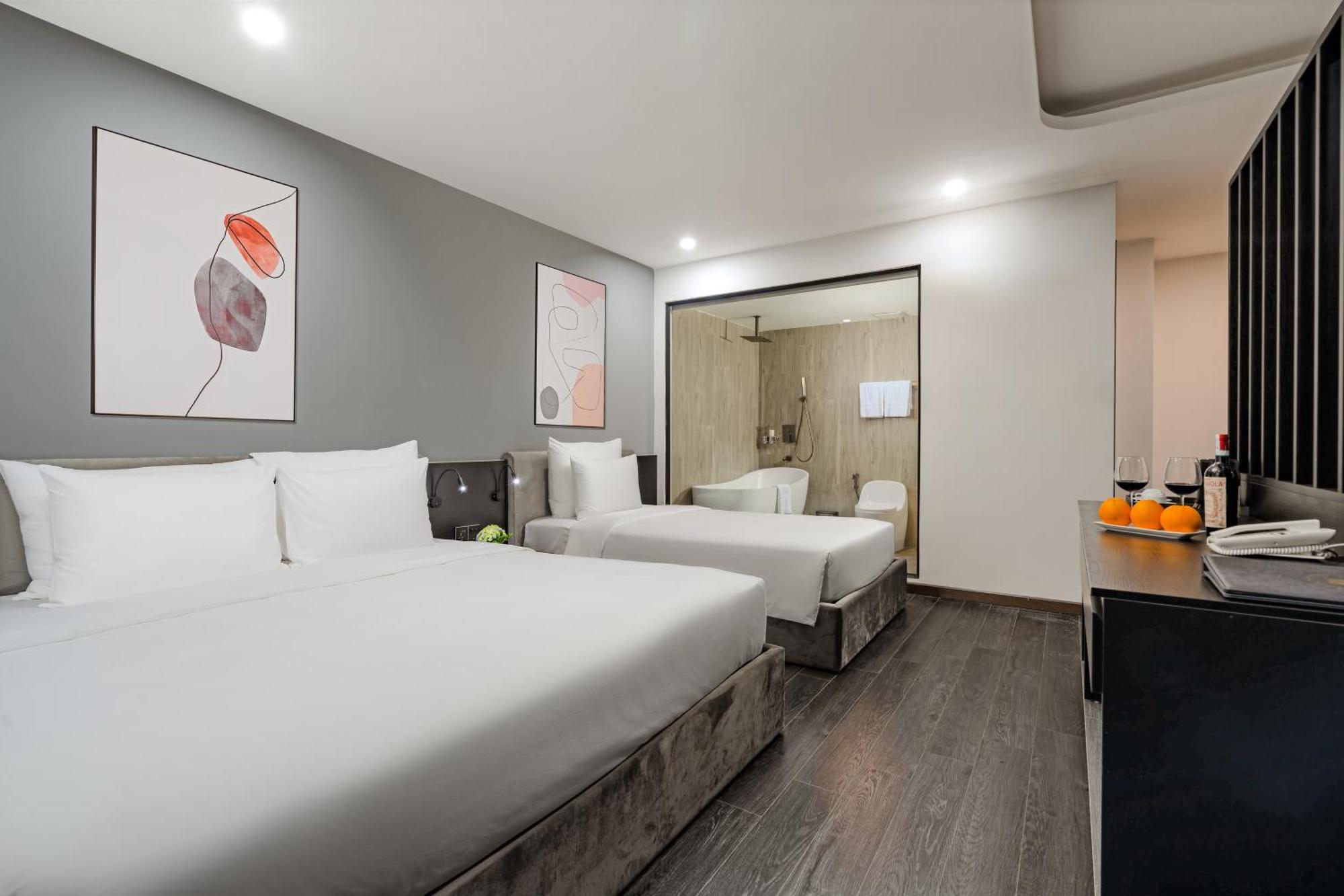 Mercy Emerald Hotel Da Nang Dış mekan fotoğraf