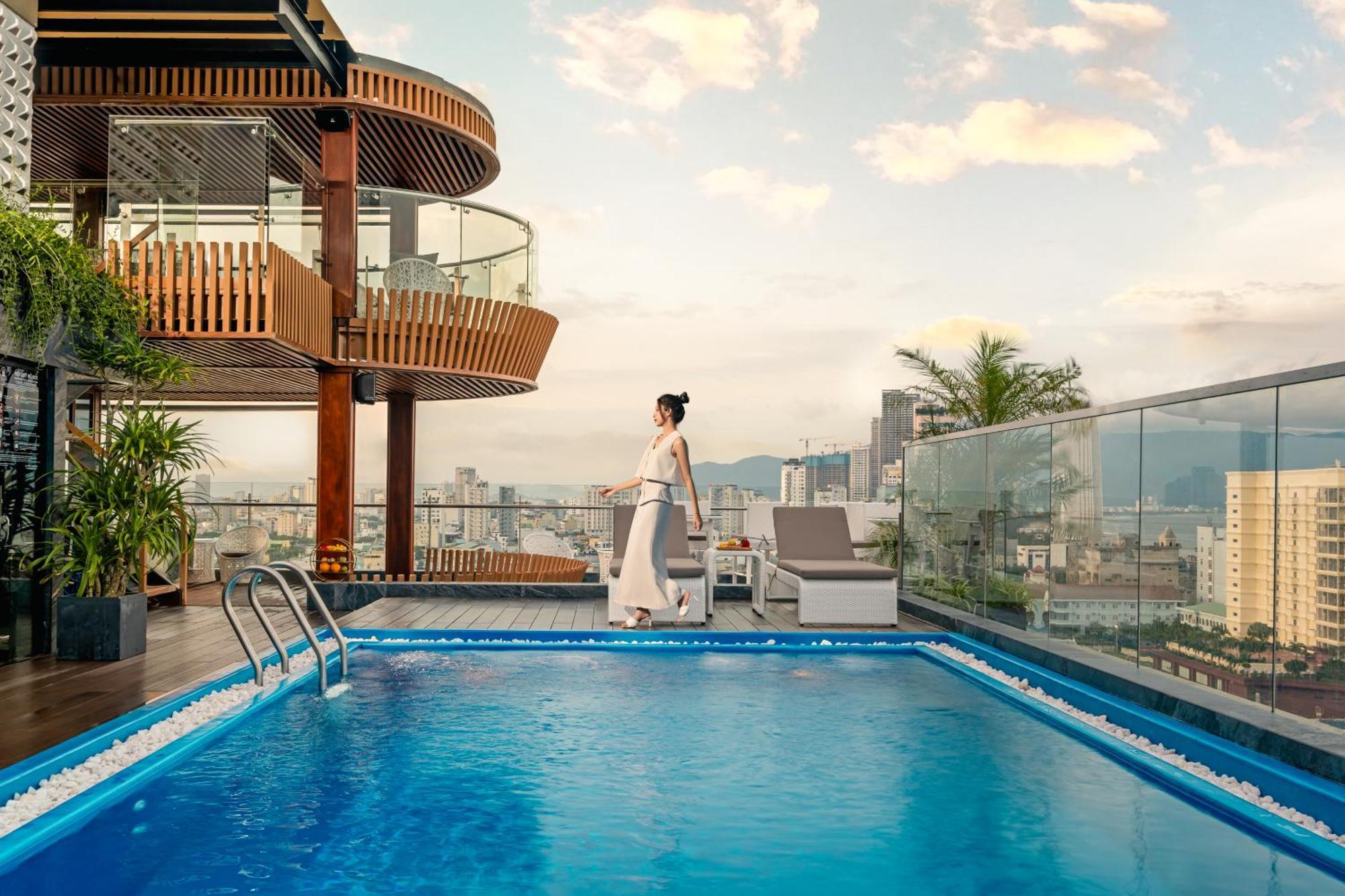 Mercy Emerald Hotel Da Nang Dış mekan fotoğraf