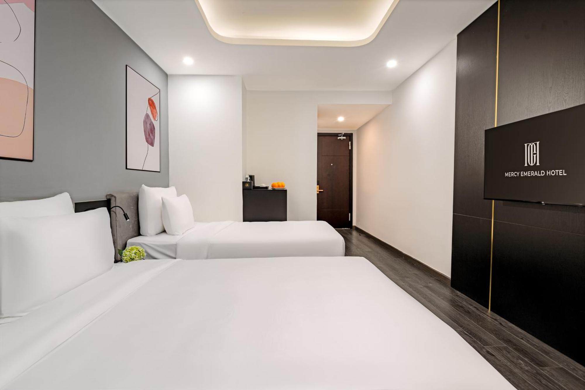 Mercy Emerald Hotel Da Nang Dış mekan fotoğraf